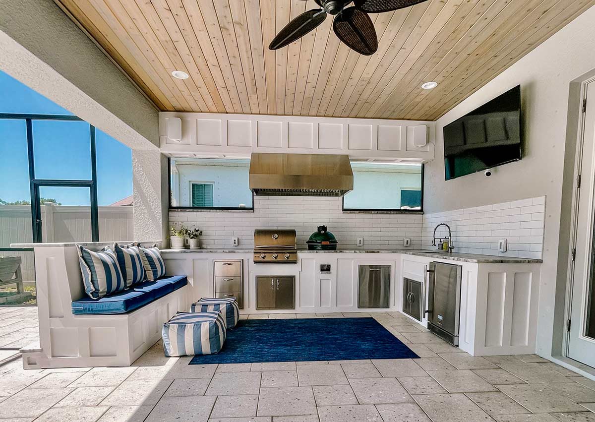 Outdoor Kitchen Design & Installation hero image